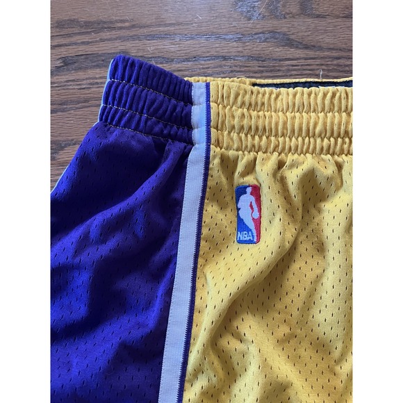 Los Angeles Lakers Swingman Shorts Mens Size Large Jersey NBA Adidas‎ - Picture 6 of 8